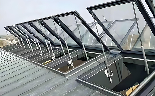 夏河消防排烟窗