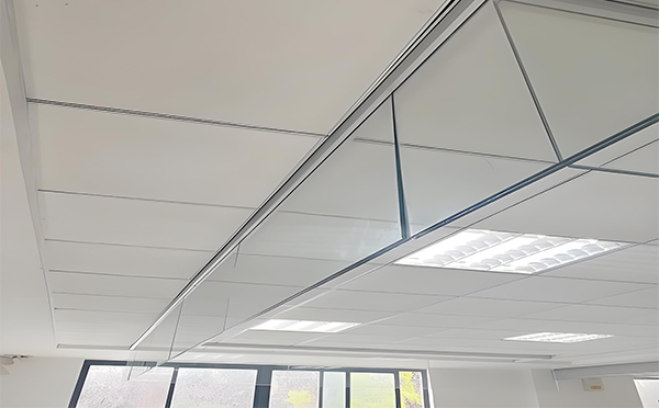 夏河玻璃挡烟垂壁