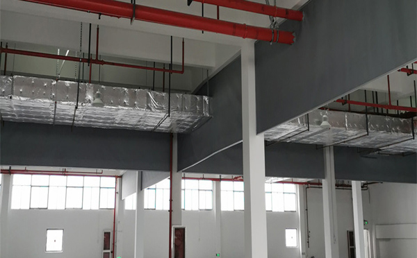 夏河挡烟垂壁防火玻璃厚度要求